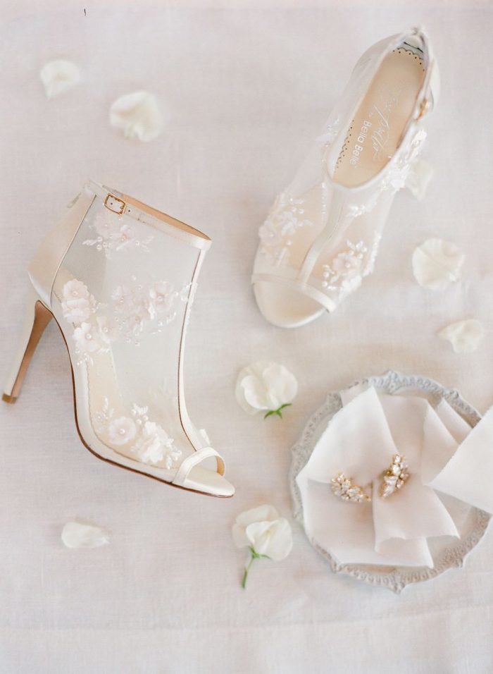 18 of the Most Beautiful Bridal Shoes EVER - Chic Vintage Brides : Chic  Vintage Brides