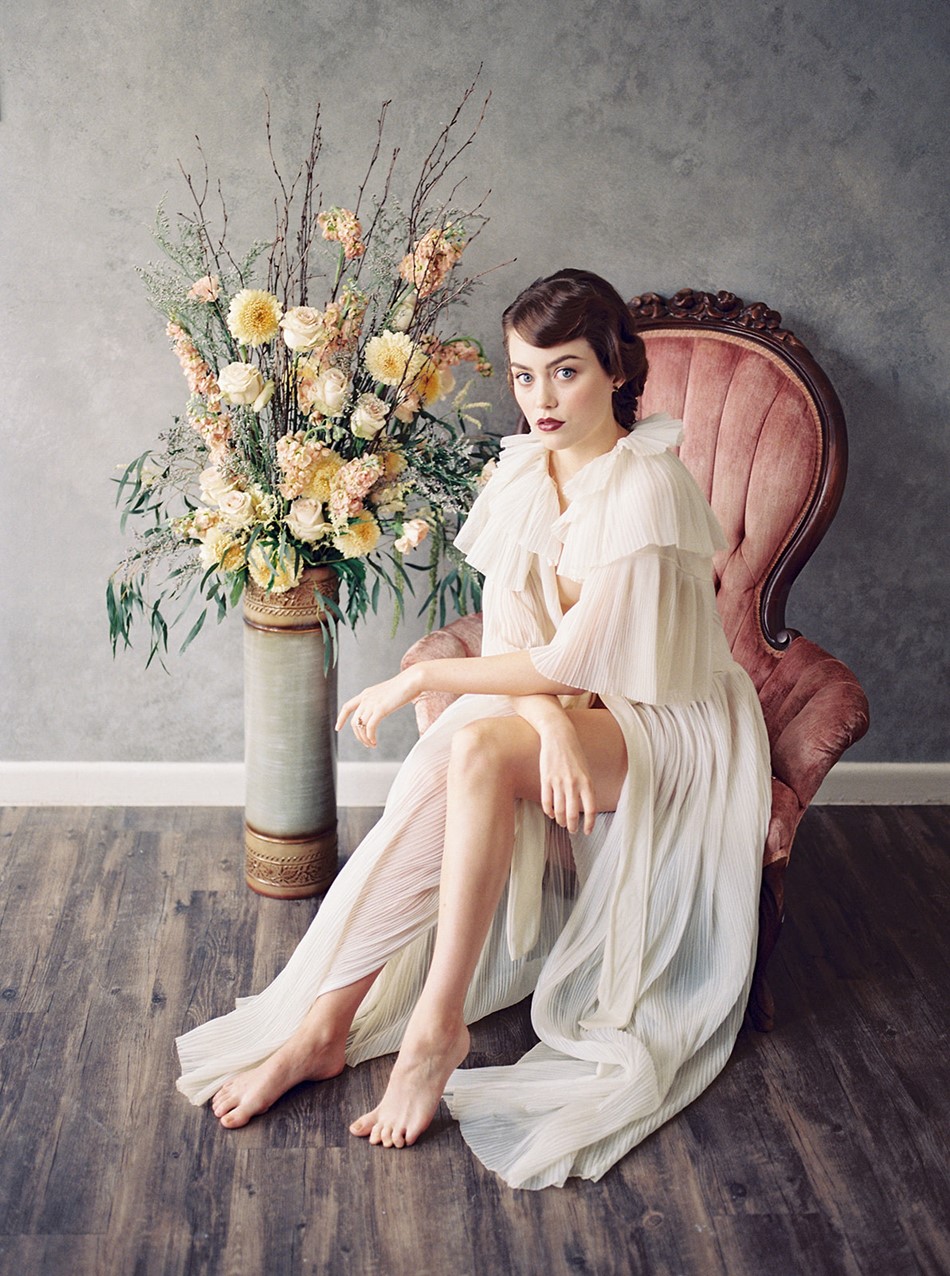 Chic 1920s Inspired Boudoir Shoot Chic Vintage Brides Chic Vintage Brides 9749