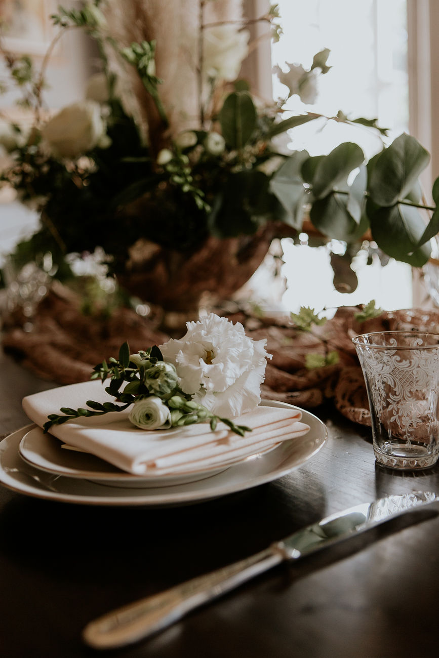 Beautiful Bronze Wedding Inspiration from Italy - Chic Vintage Brides ...